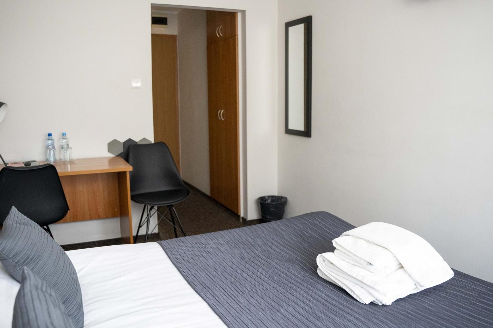 Lofft Hotel Ciechanow Luaran gambar